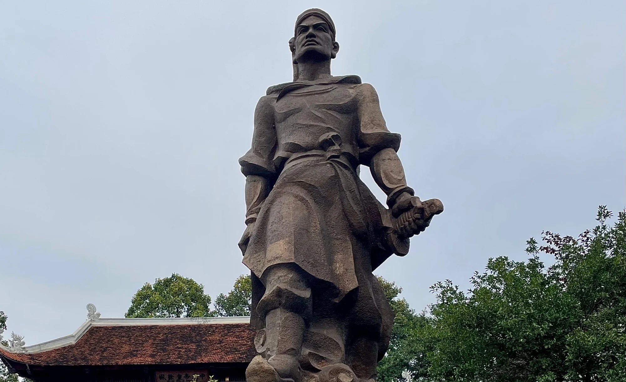 Tượng đài Quang Trung